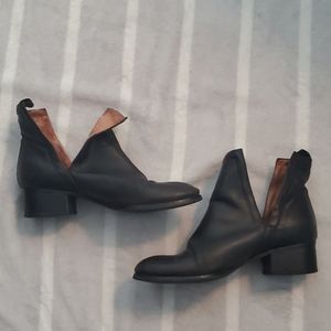 Jeffrey Campbell split boot leather black